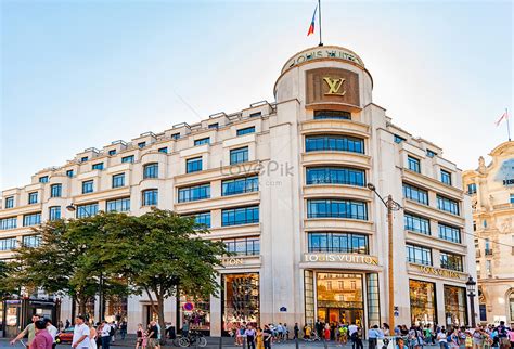 louis vuitton flagship store|original louis vuitton store paris.